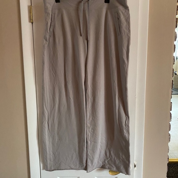 GAP body fit women’s sweatpants XL GRAY - Picture 3 of 5